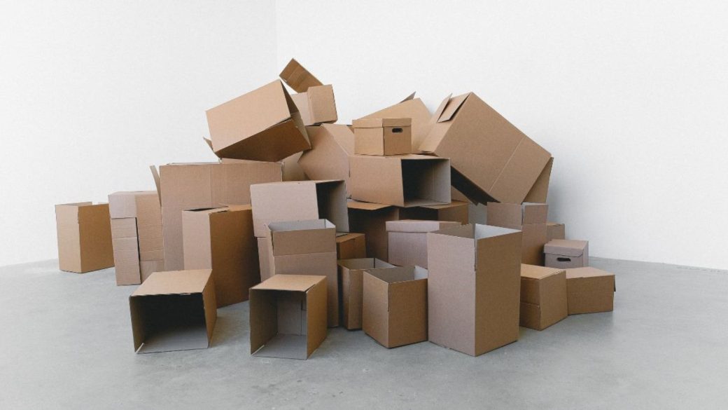 The Best Way to Pack and Stack Boxes in a Storage Unit to Avoid Damage